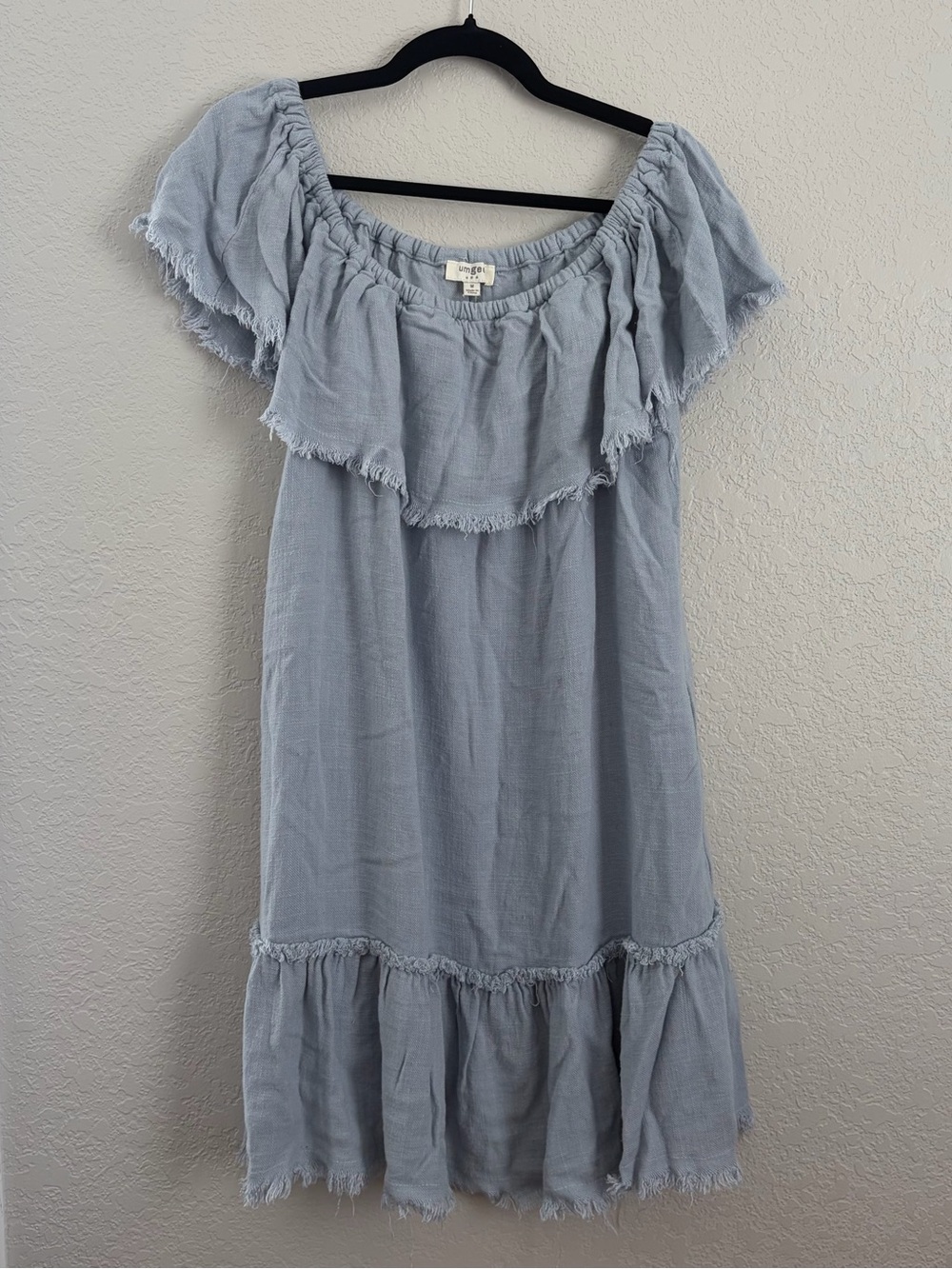 Umgee Women's Size Med Blue Chambray Linen Frayed Hem Boho Cottage Swing Dress